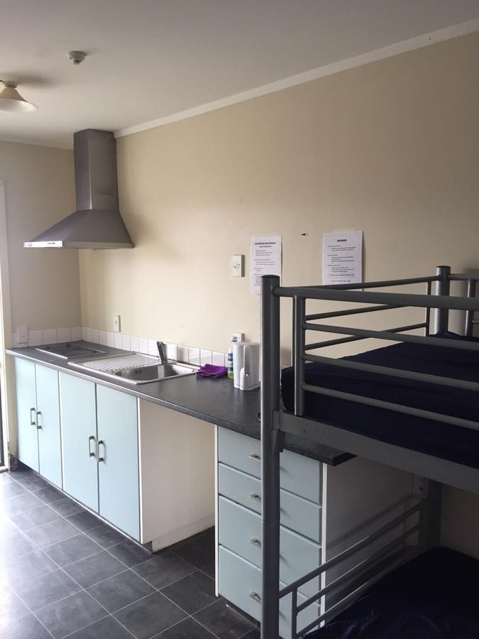 הוסטל ביאנהיים Peace Haven Backpackers מראה חיצוני תמונה